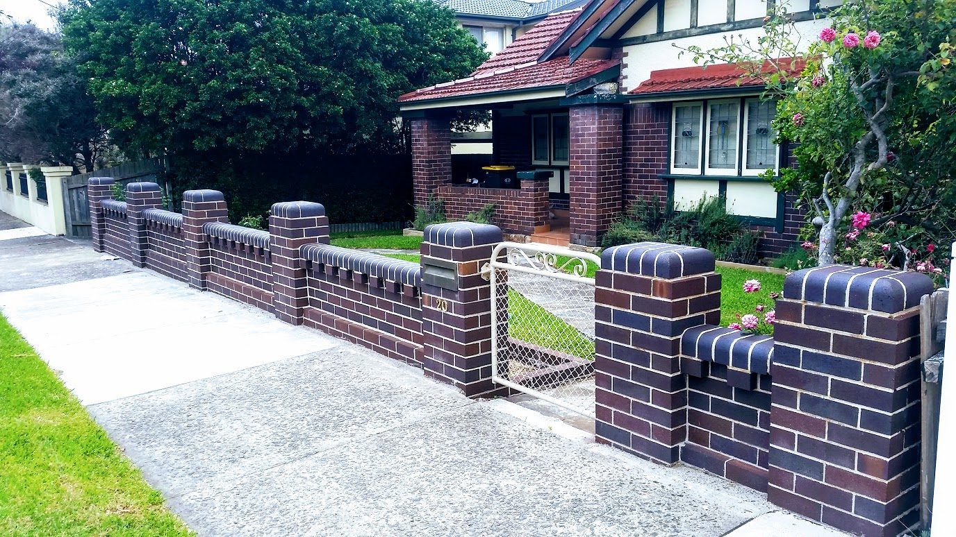 Heritage style brick fence in Willoughby, Sydney