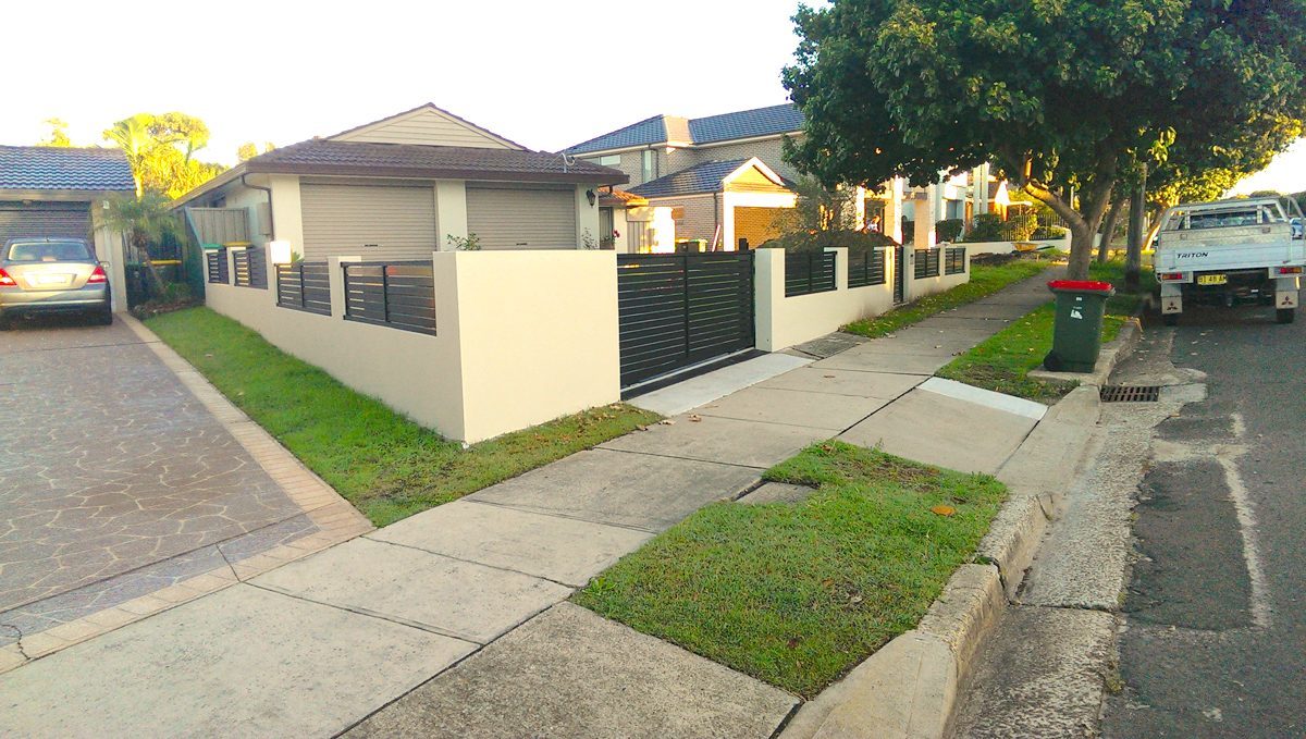Aluminium slats with sliding gates - Sydney